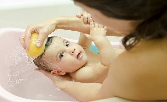 Sữa tắm chống cảm cho trẻ sơ sinh